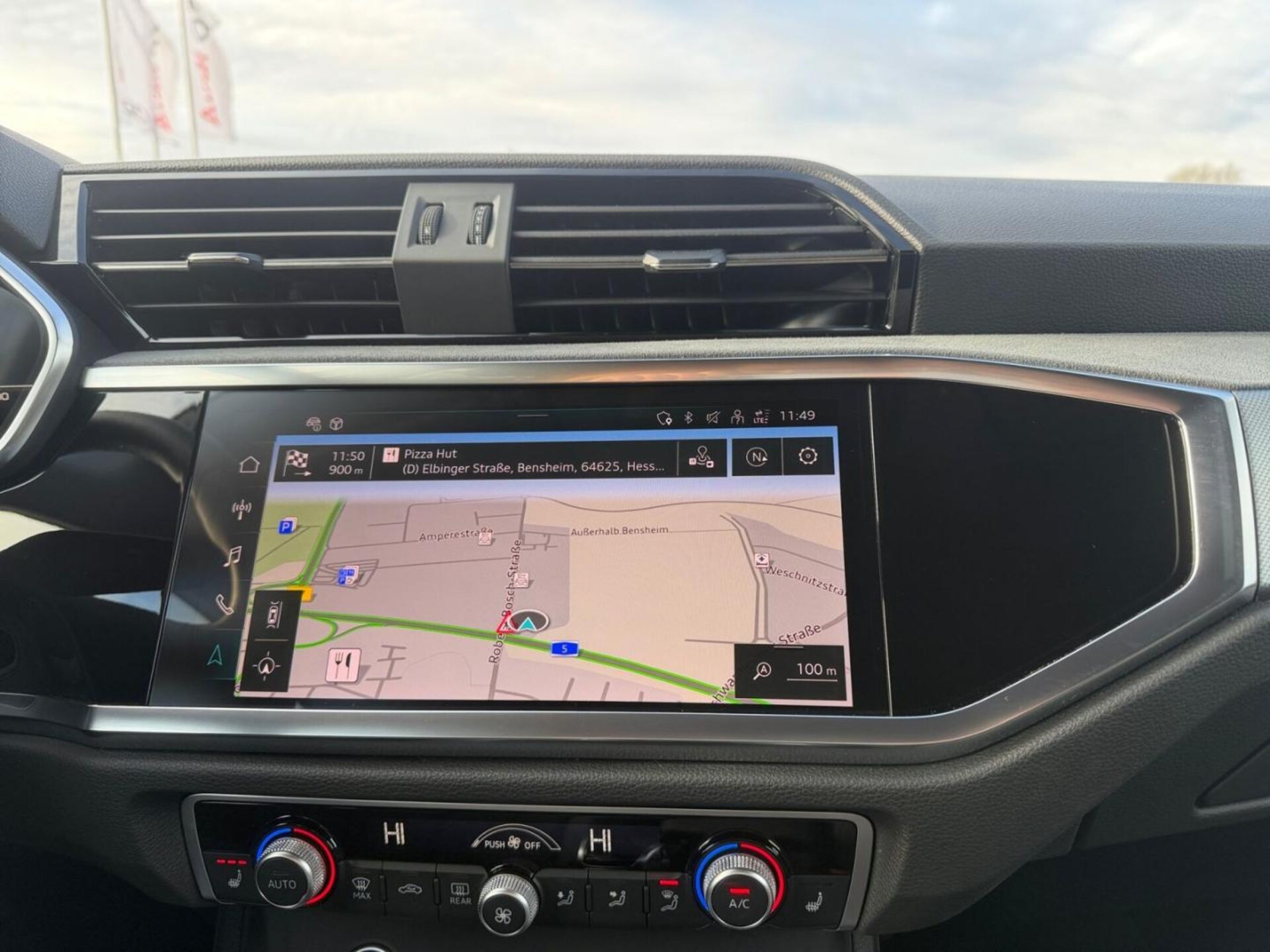 Audi Q3 Sportback S line