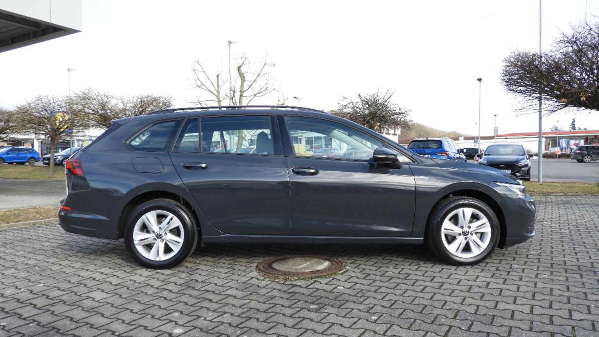 Volkswagen Golf Variant Life