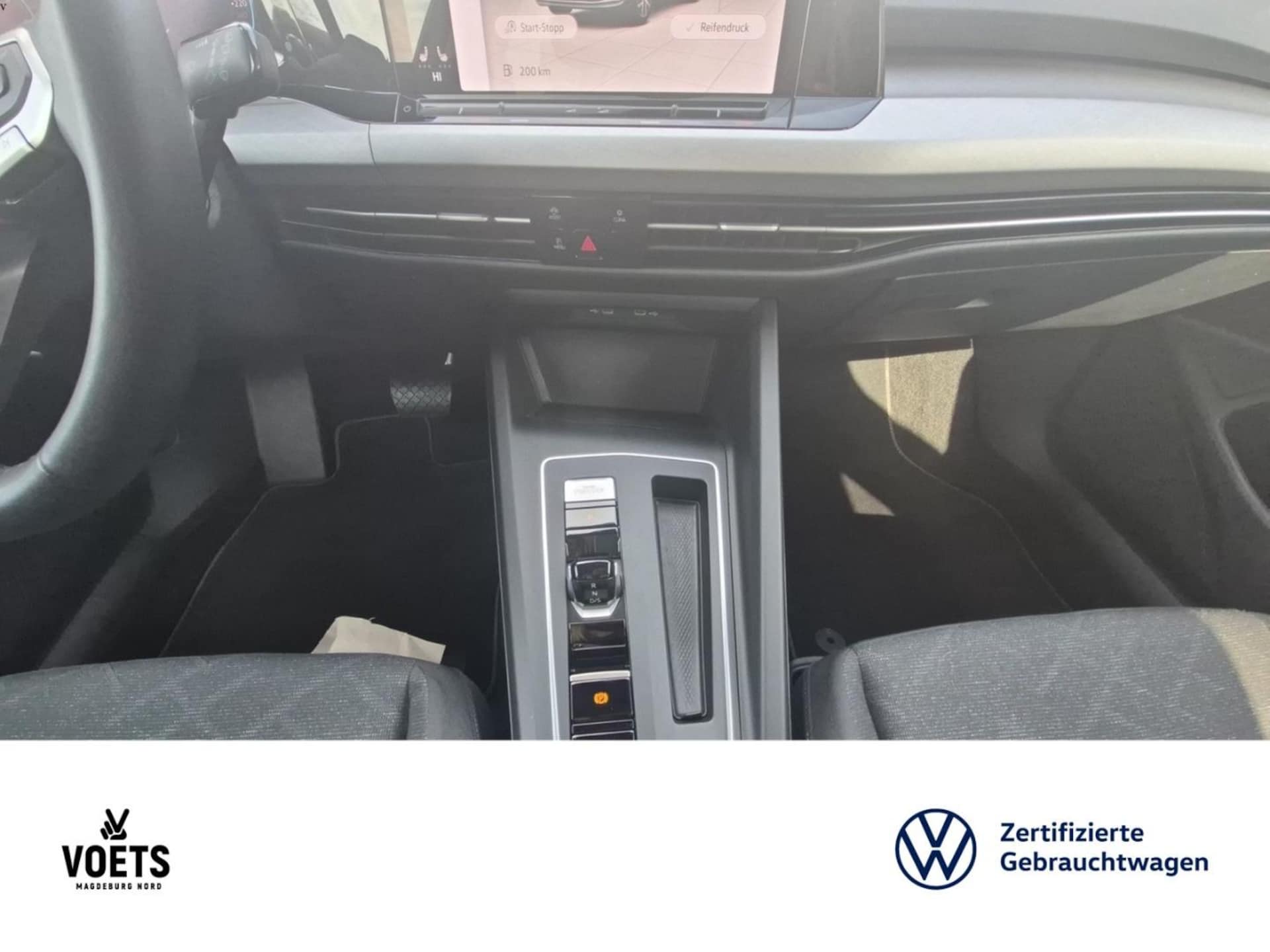 Volkswagen Golf Variant Life