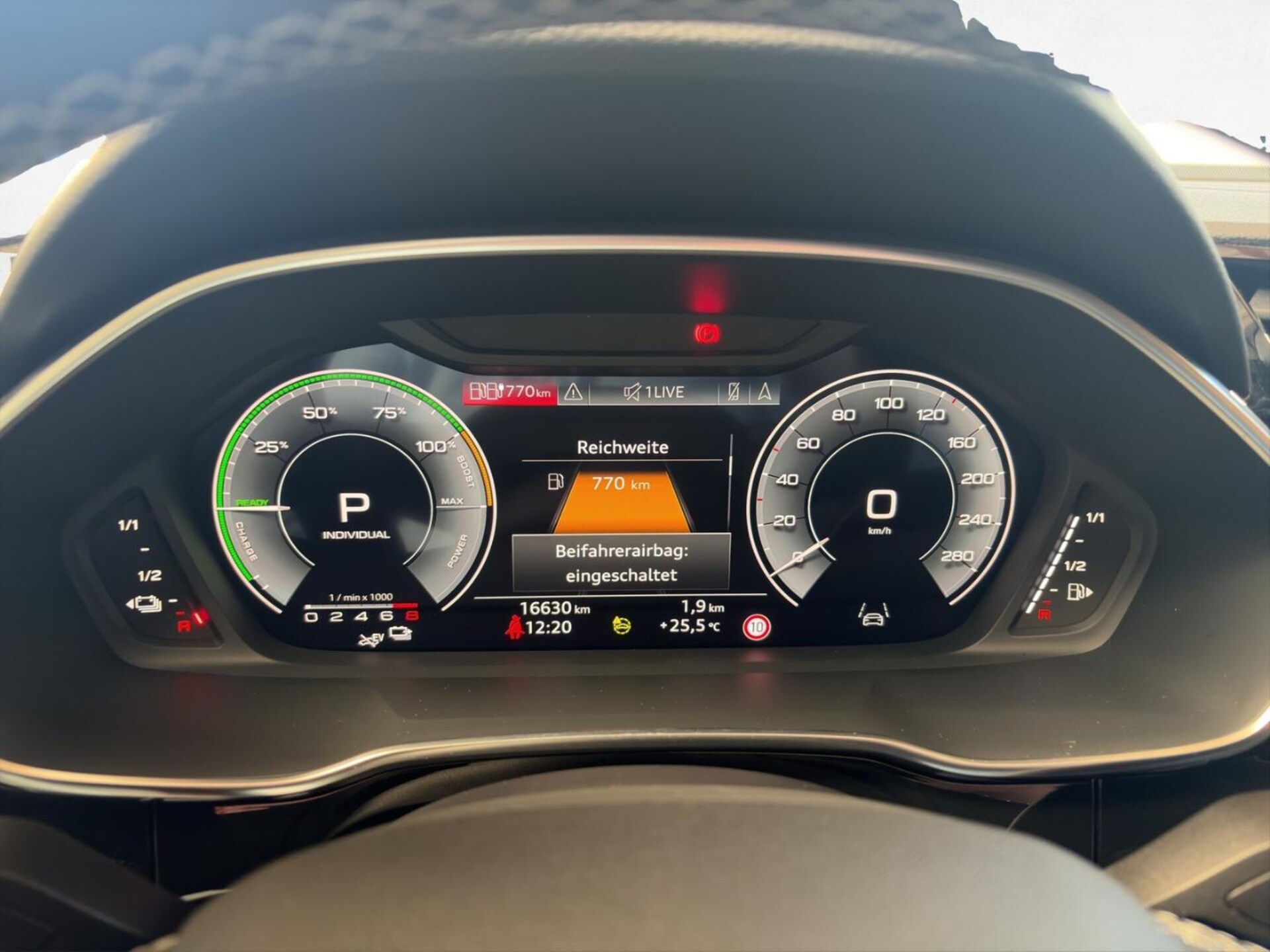Audi Q3 TFSI e S line