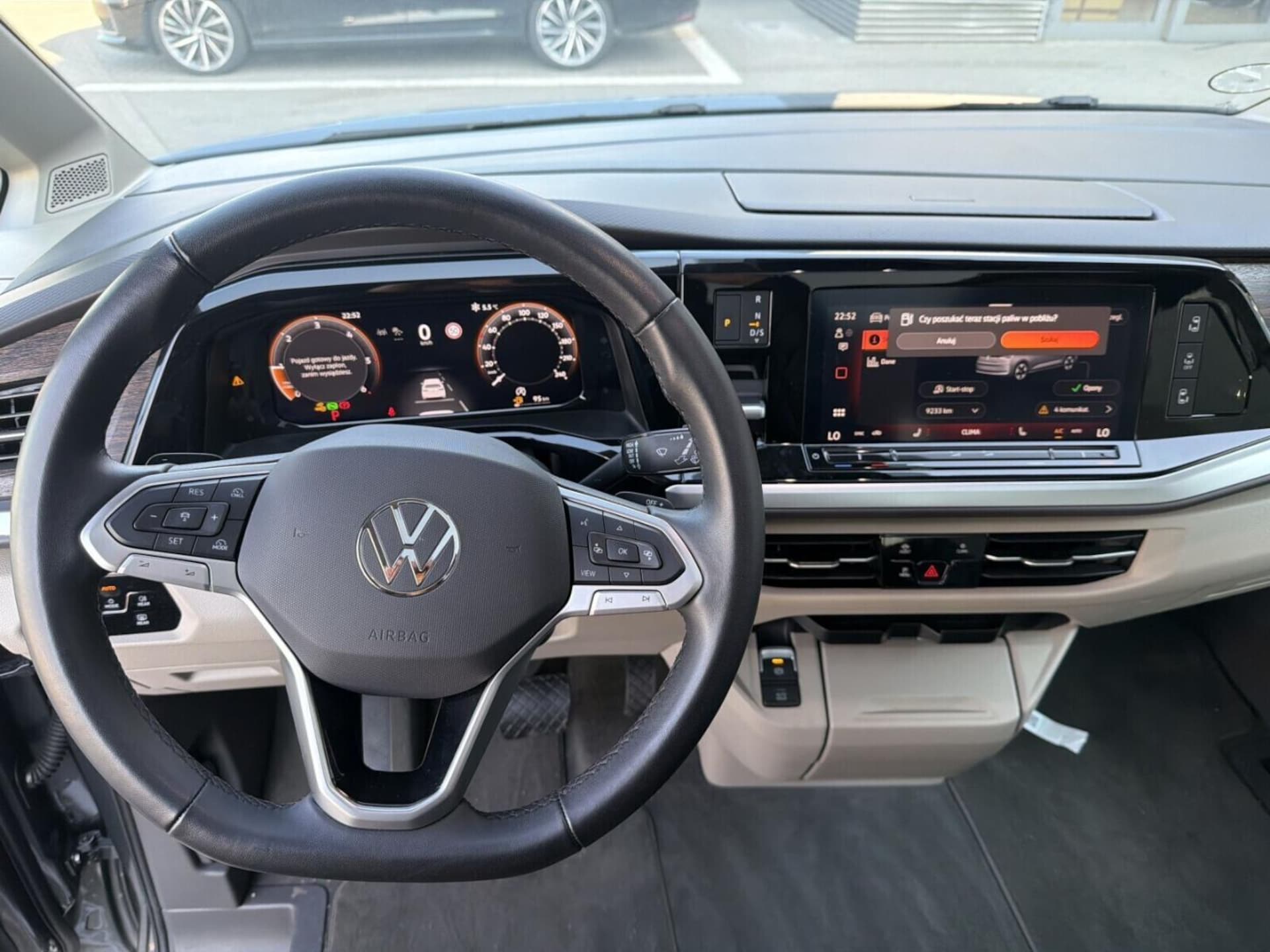 Volkswagen Multivan Style
