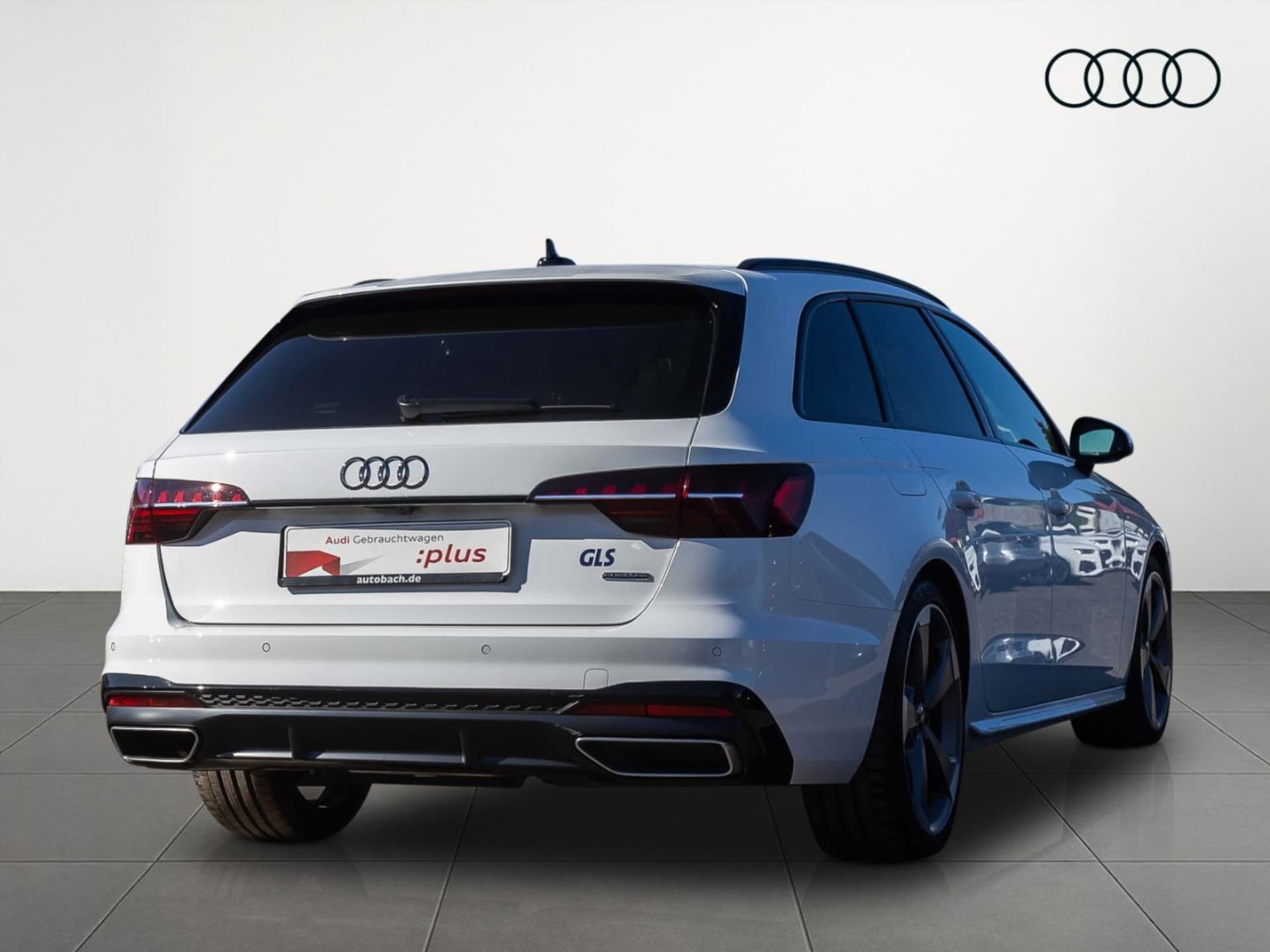 Audi A4 Avant S line