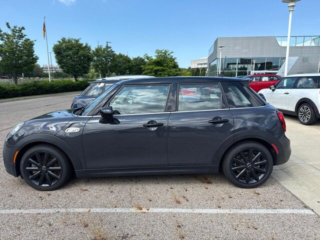 2020 MINI