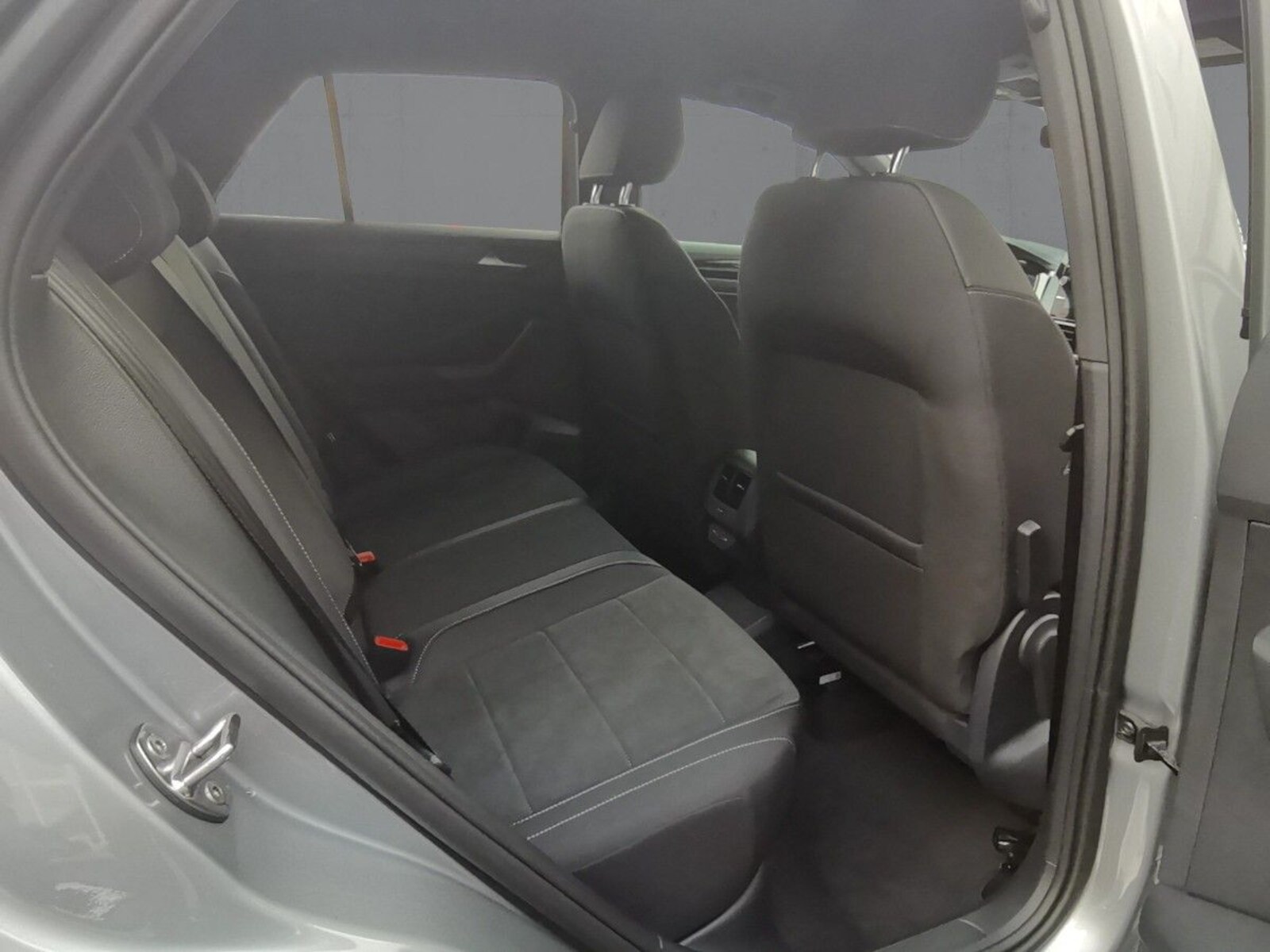 Volkswagen T-Roc – Bild 12