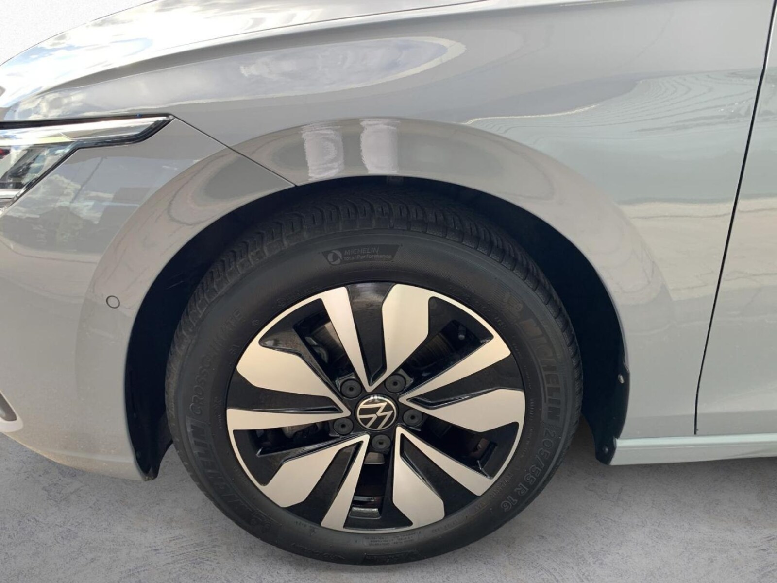 Volkswagen Golf – Bild 8