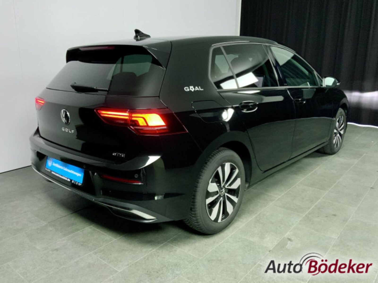 Volkswagen Golf – Bild 8