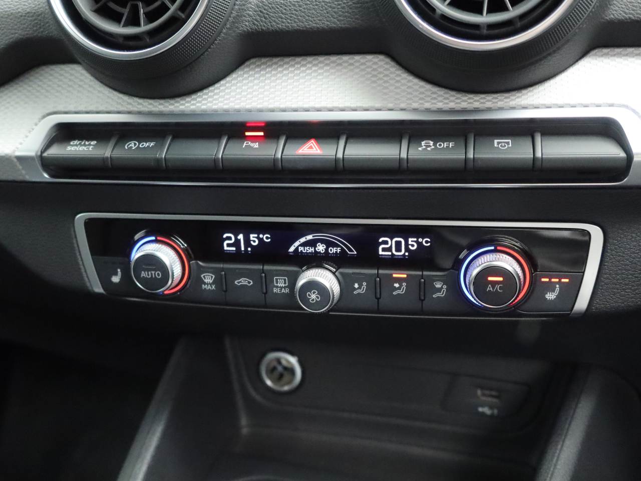 Audi Q2 35 TDI advanced 110(150) kW(PS) S tronic for more details contact your dealer