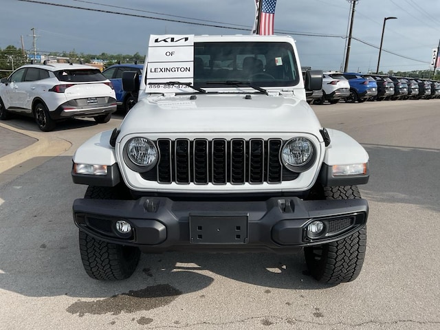 2024 Jeep Gladiator