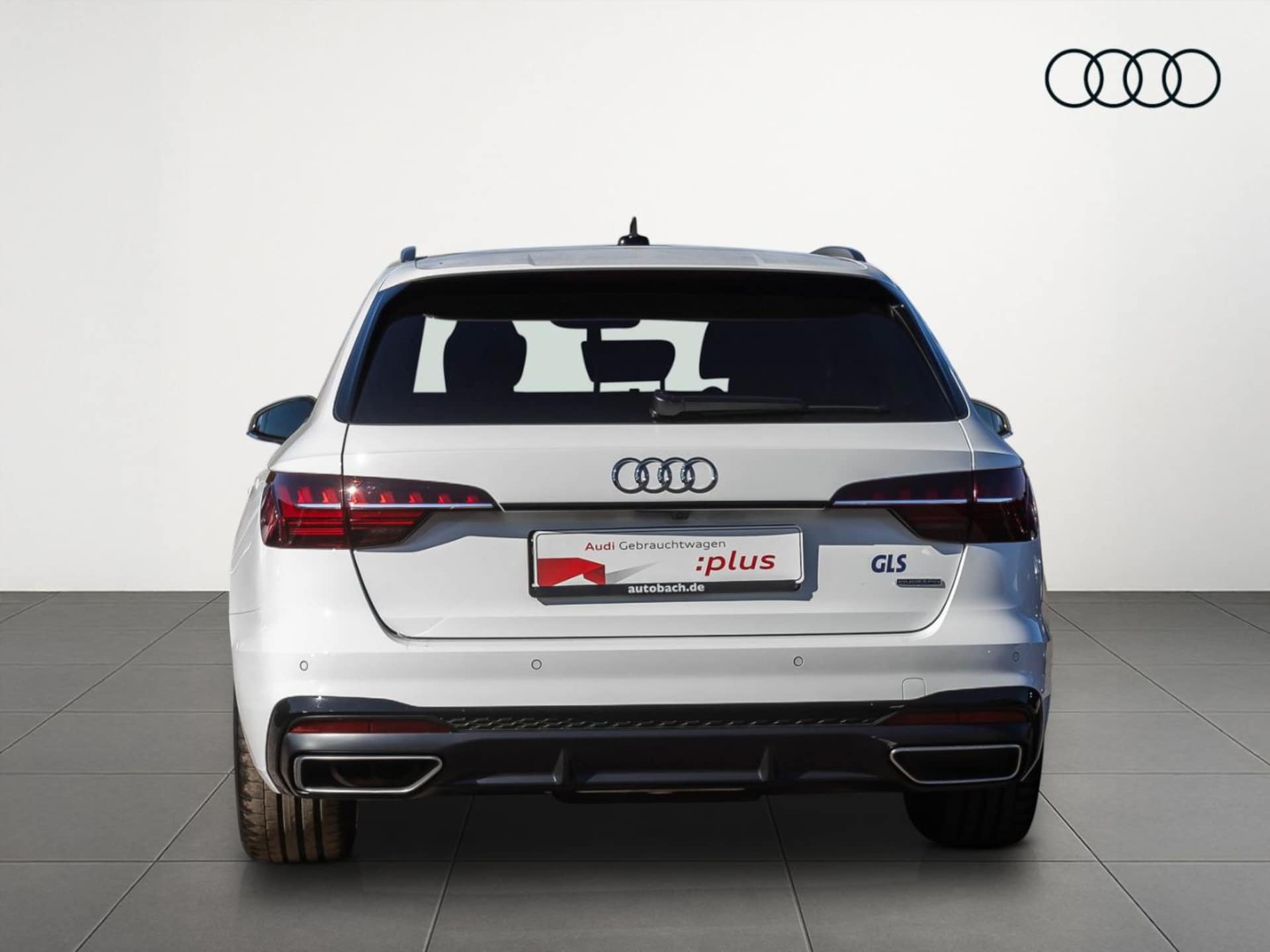 Audi A4 Avant S line