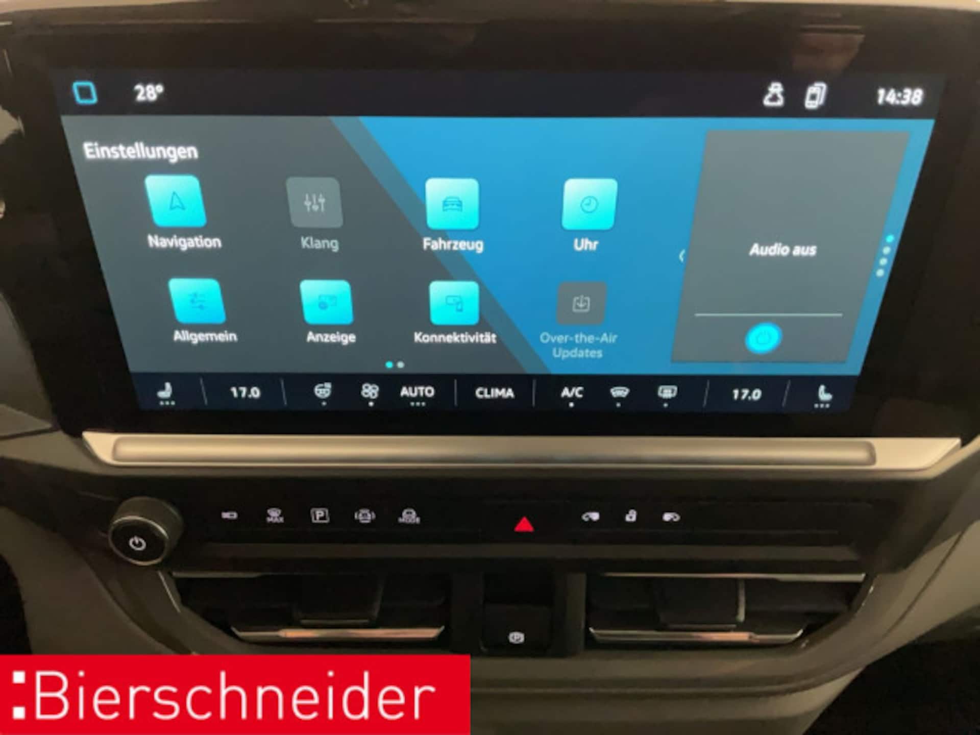 Volkswagen e-Caravelle Langer Radstand Life