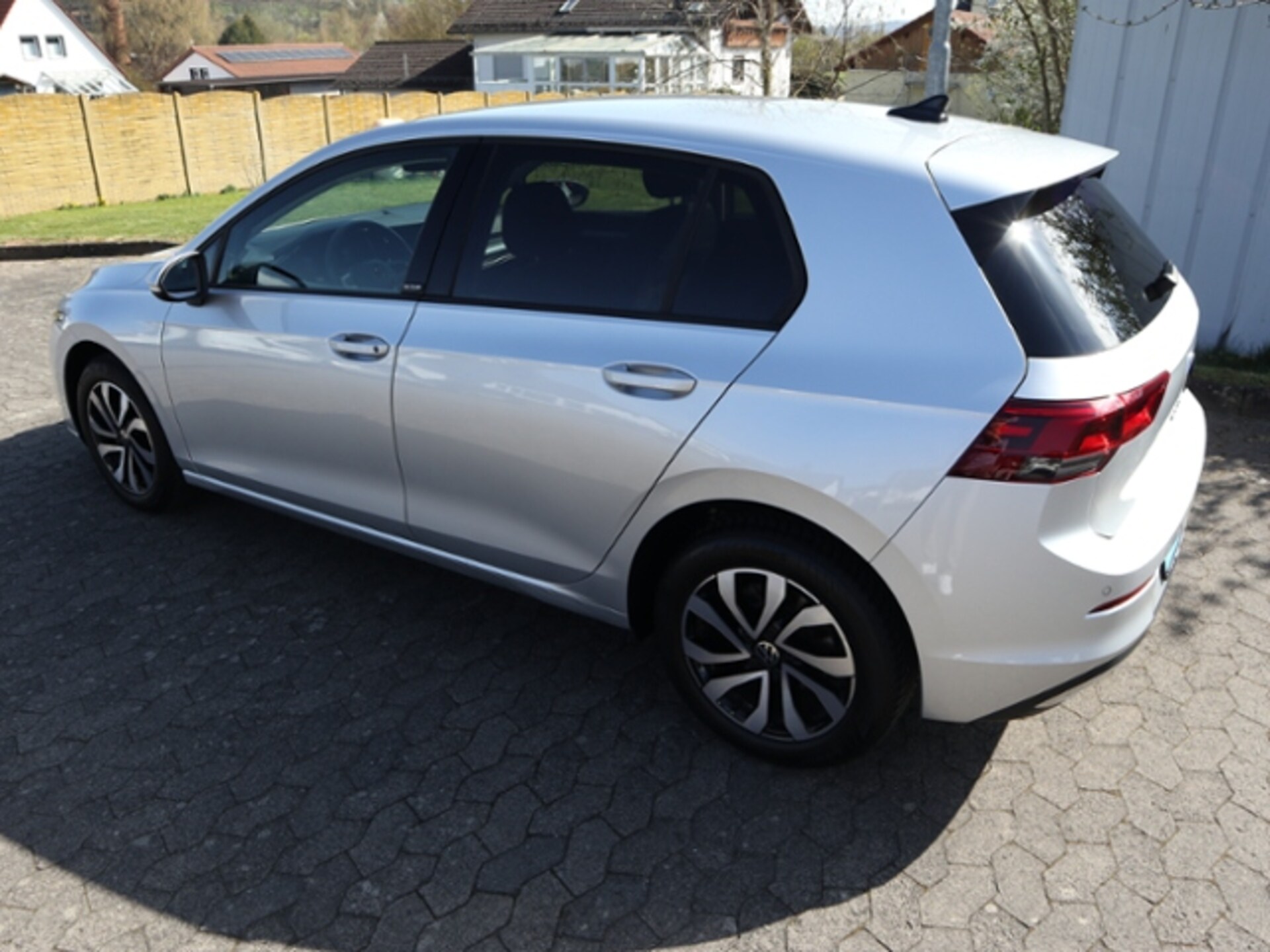 Volkswagen Golf Life