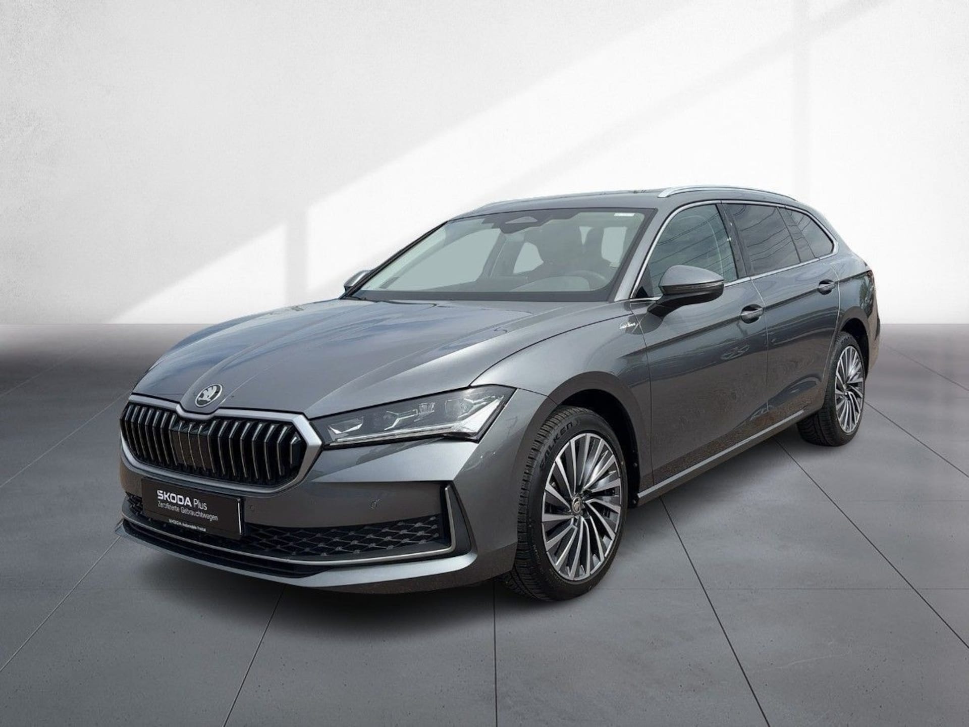 Skoda Superb Combi Laurin & Klement