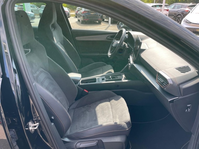 Bild des Autos 16