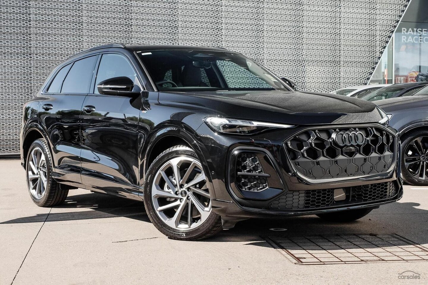 Image about Audi Q5 SUV TFSI quattro 200 kW sport