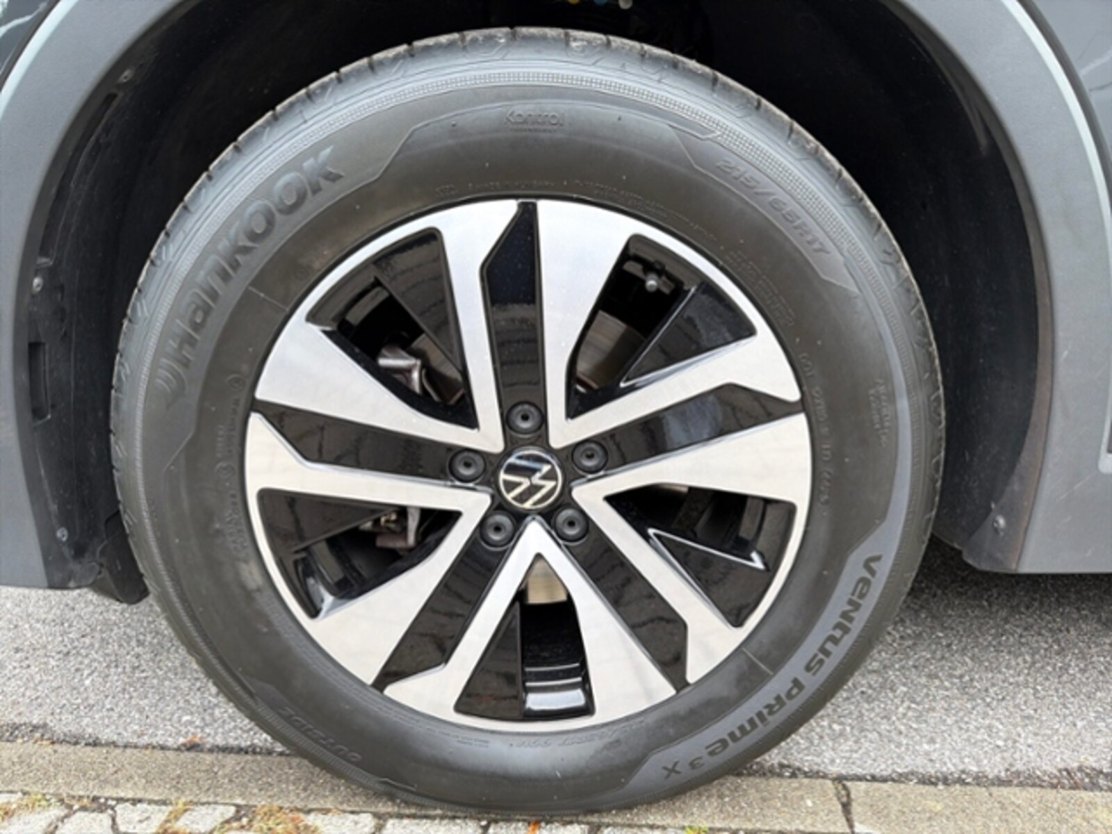 Volkswagen Tiguan – Bild 8