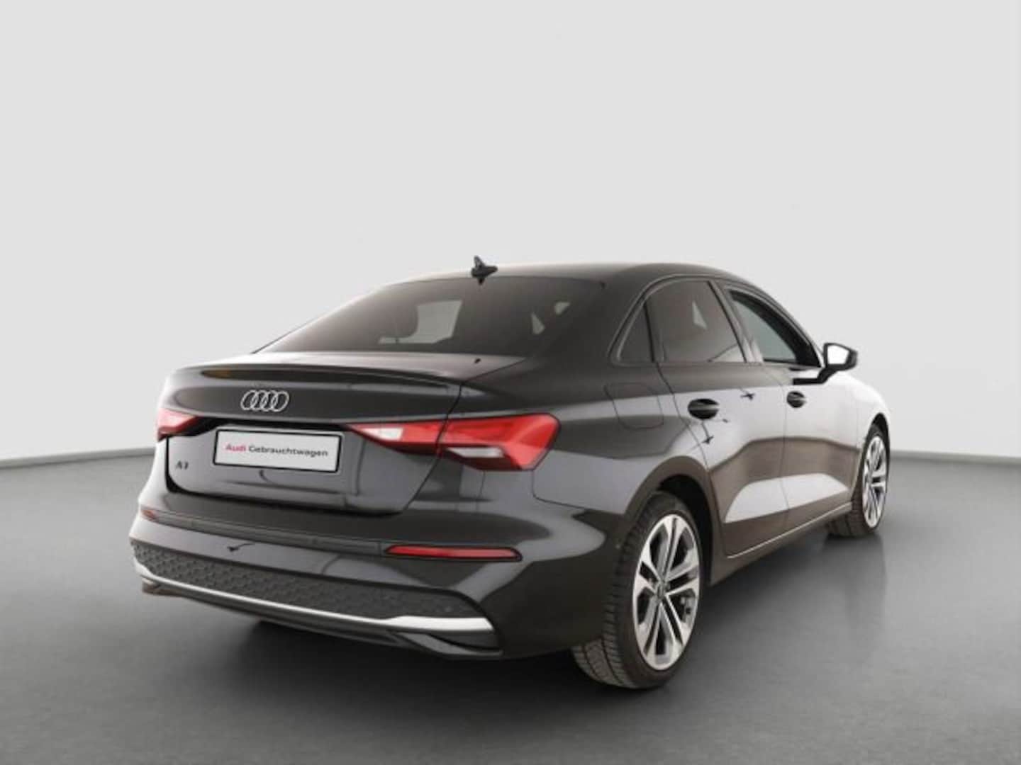 Bild über Audi A3 Limousine TDI S tronic - für weitere Informationen kontaktieren Sie den Audi Partner
