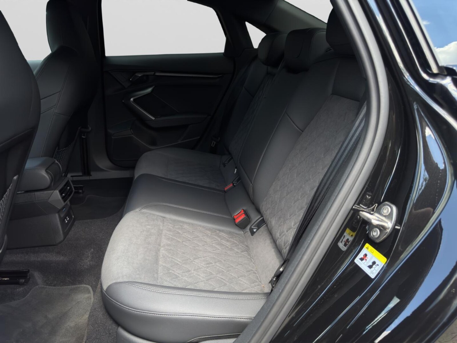 Audi RS 3 Limousine – Bild 15
