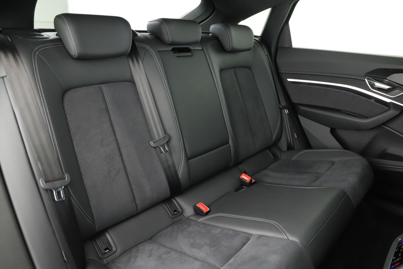 Image about Audi Q8 Sportback e-tron S line 55 e-tron quattro