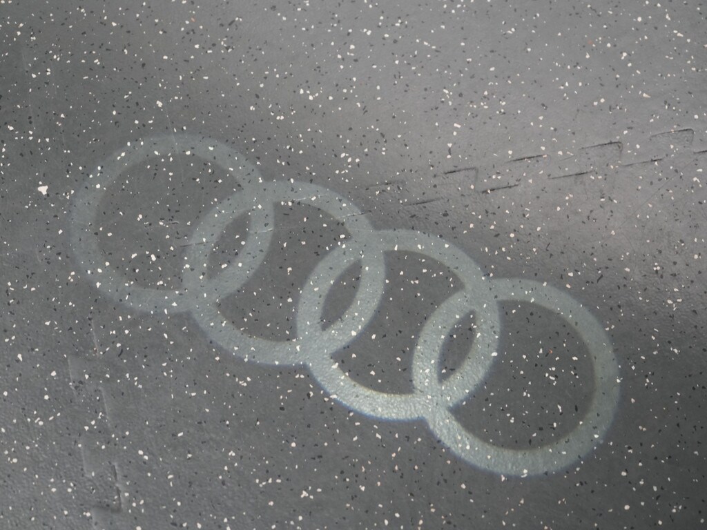 Image about Audi SQ8 TDI quattro tiptronic