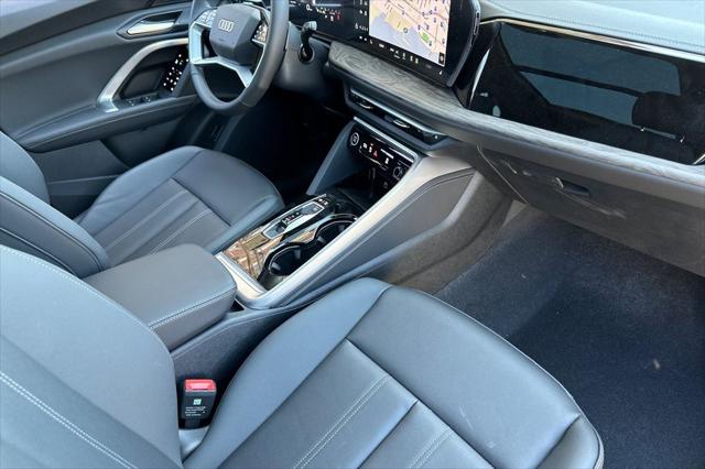 2025 Audi Q5 Premium Plus - Photo 13
