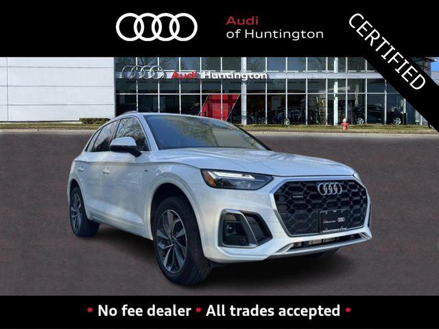 2022 Audi Q5 45 Premium's photo