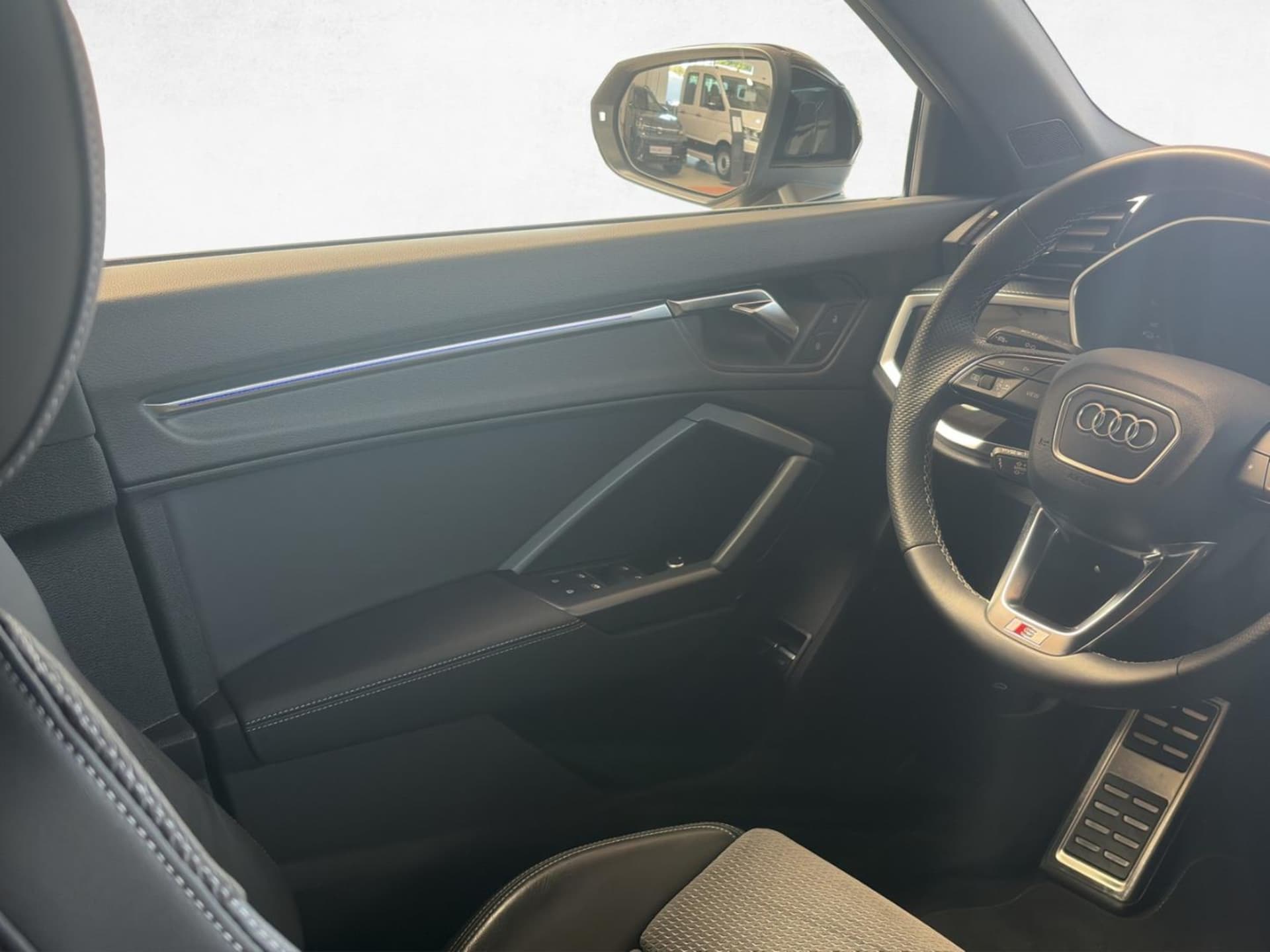 Audi Q3 TFSI e S line