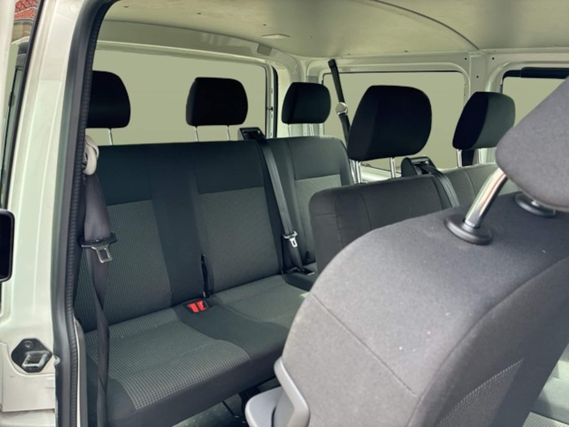 Volkswagen T6.1 Transporter Kombi kurzer Radstand