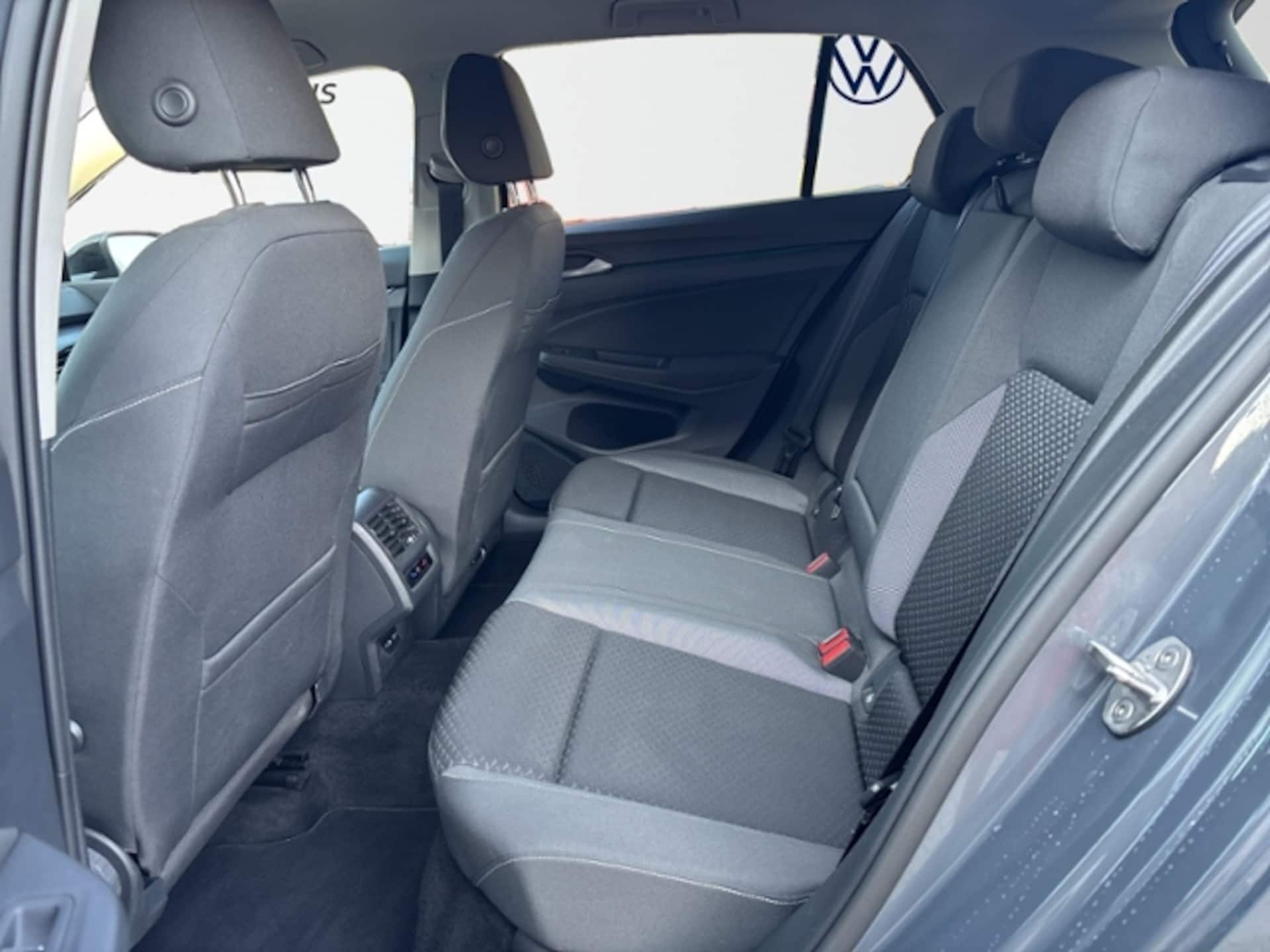 Volkswagen Golf Active