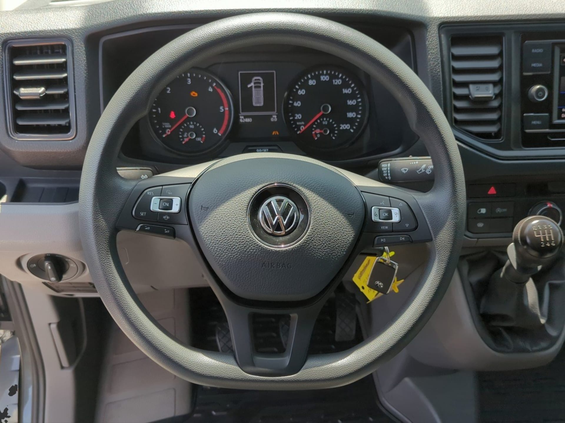 Volkswagen Crafter Kasten langer Radstand