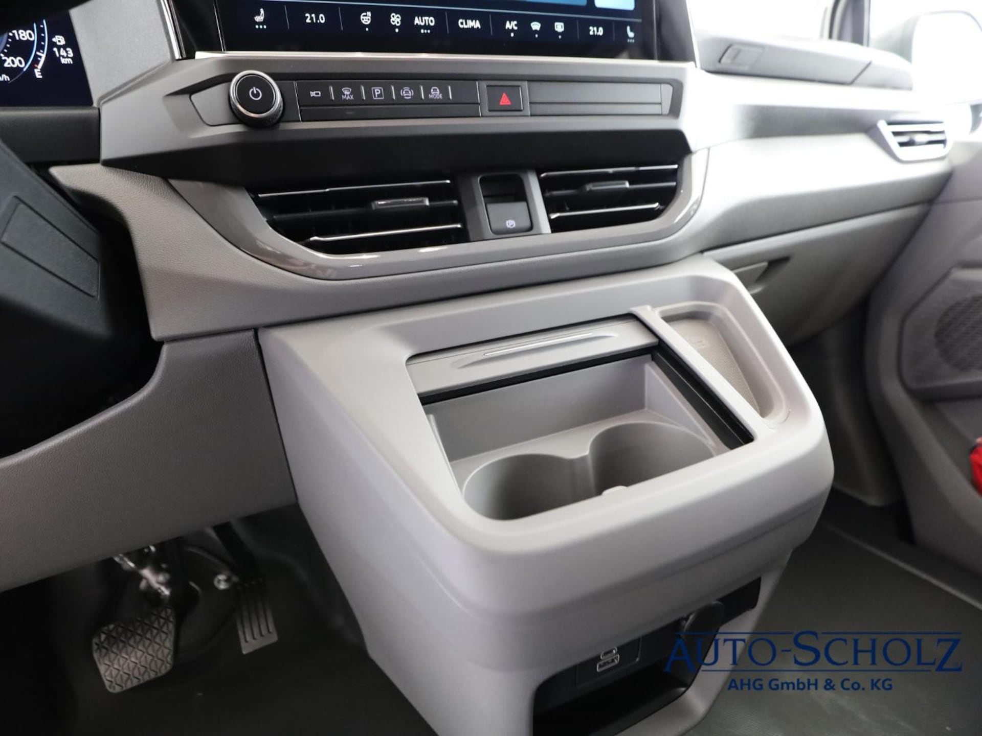 Volkswagen Transporter Kasten kurzer Radstand Plus PanAmericana