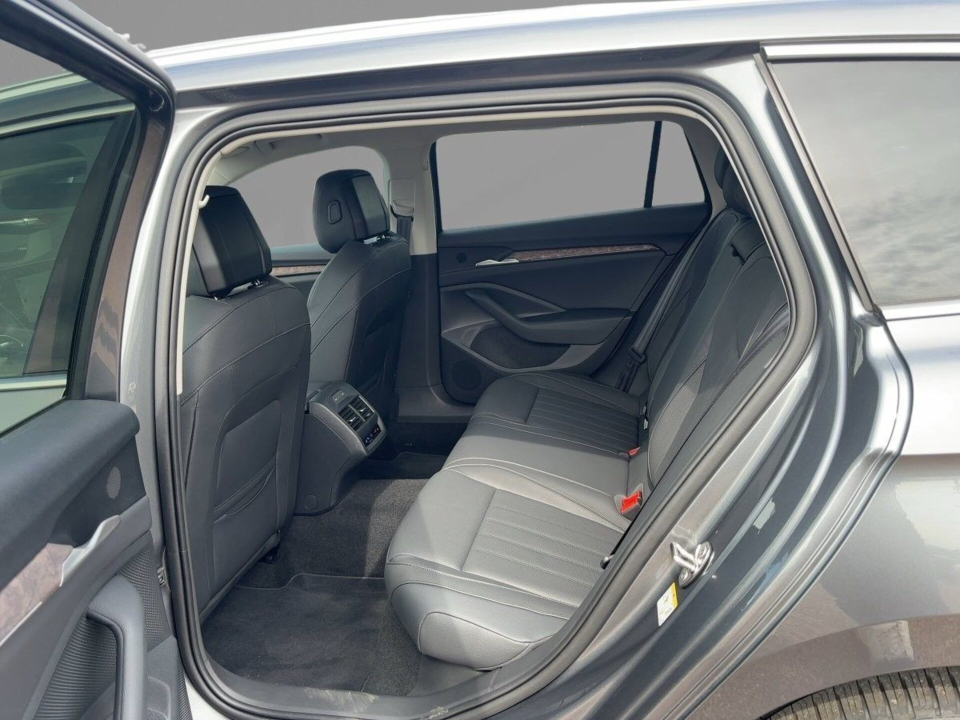Skoda Superb Combi Laurin & Klement