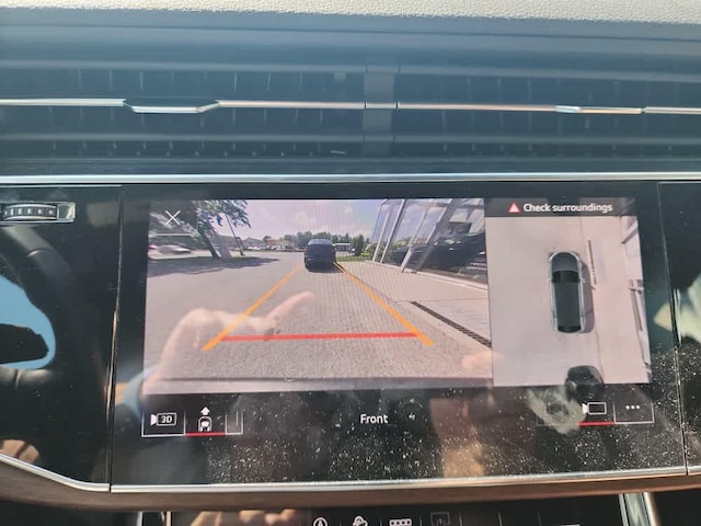 2025 Audi Q8