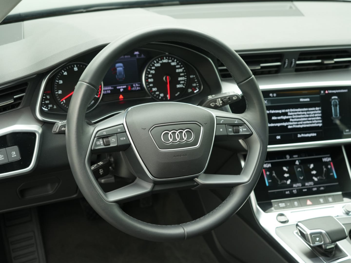 Bild über Audi A6 Avant 45 TFSI quattro S tronic - für weitere Informationen kontaktieren Sie den Audi Partner