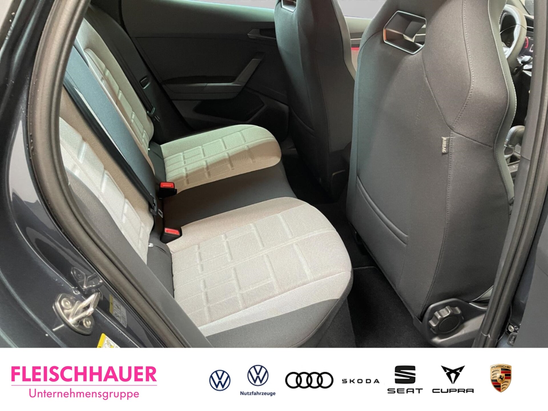 SEAT Arona FR