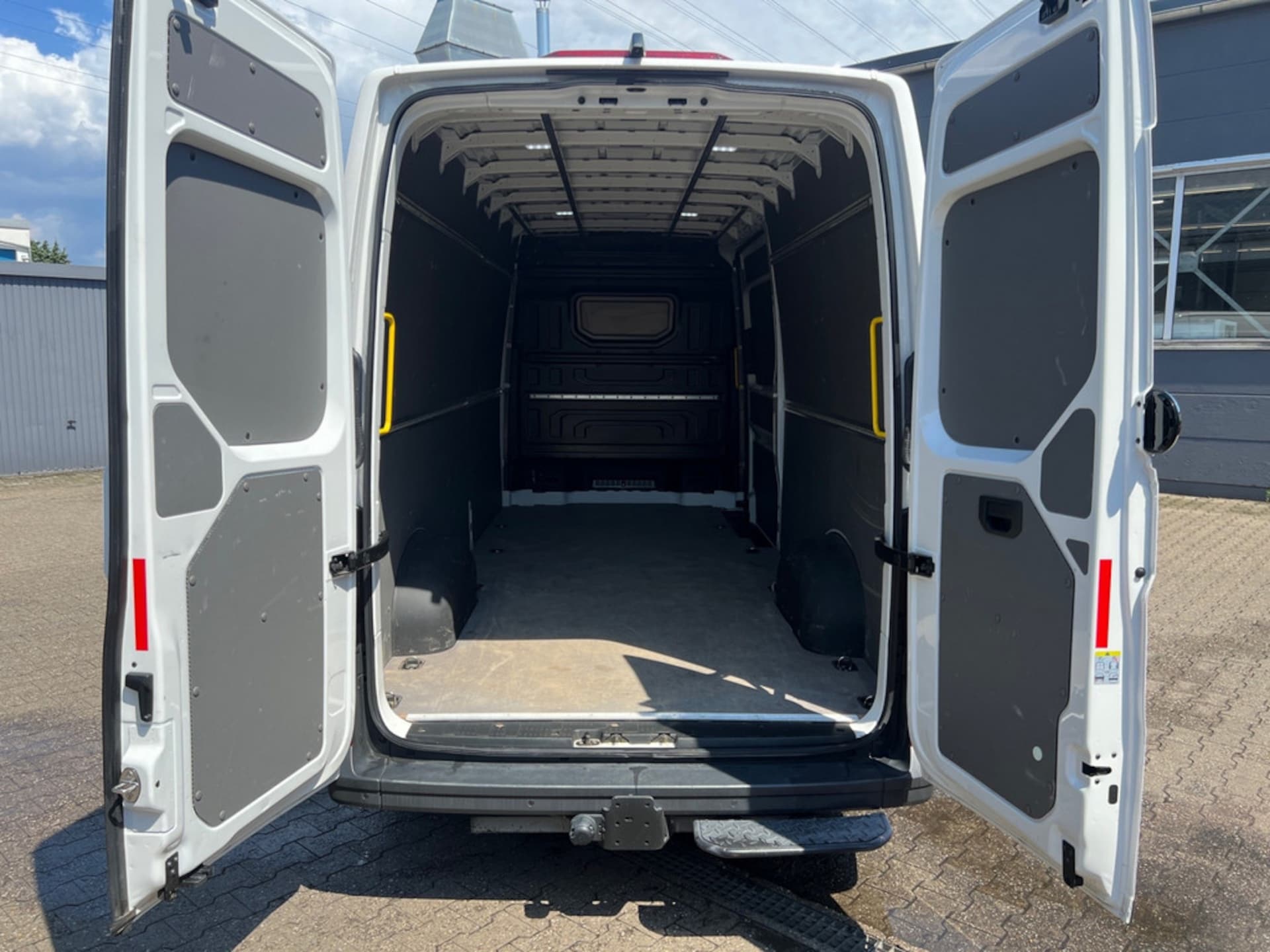 Volkswagen Crafter Kasten langer Radstand