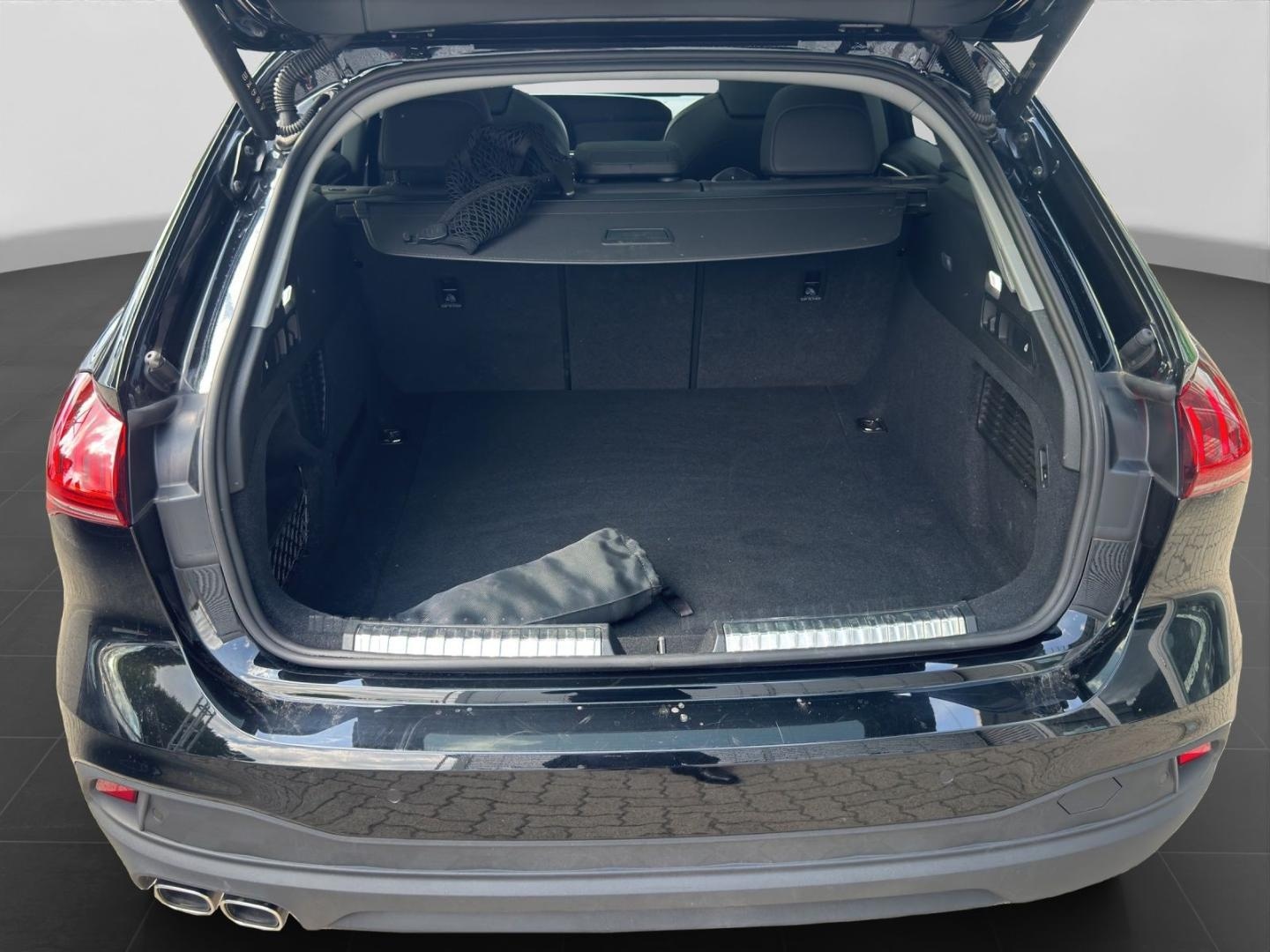 Bild über Audi A5 Avant TDI quattro 150 kW S tronic - für weitere Informationen kontaktieren Sie den Audi Partner
