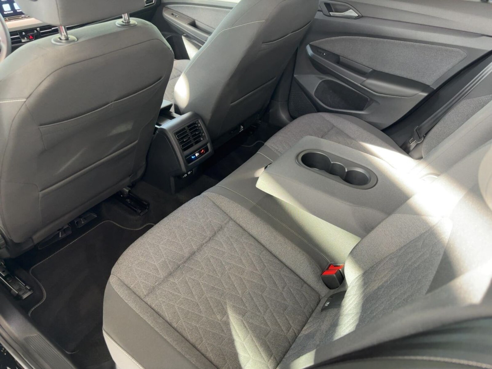 Volkswagen Golf – Bild 8