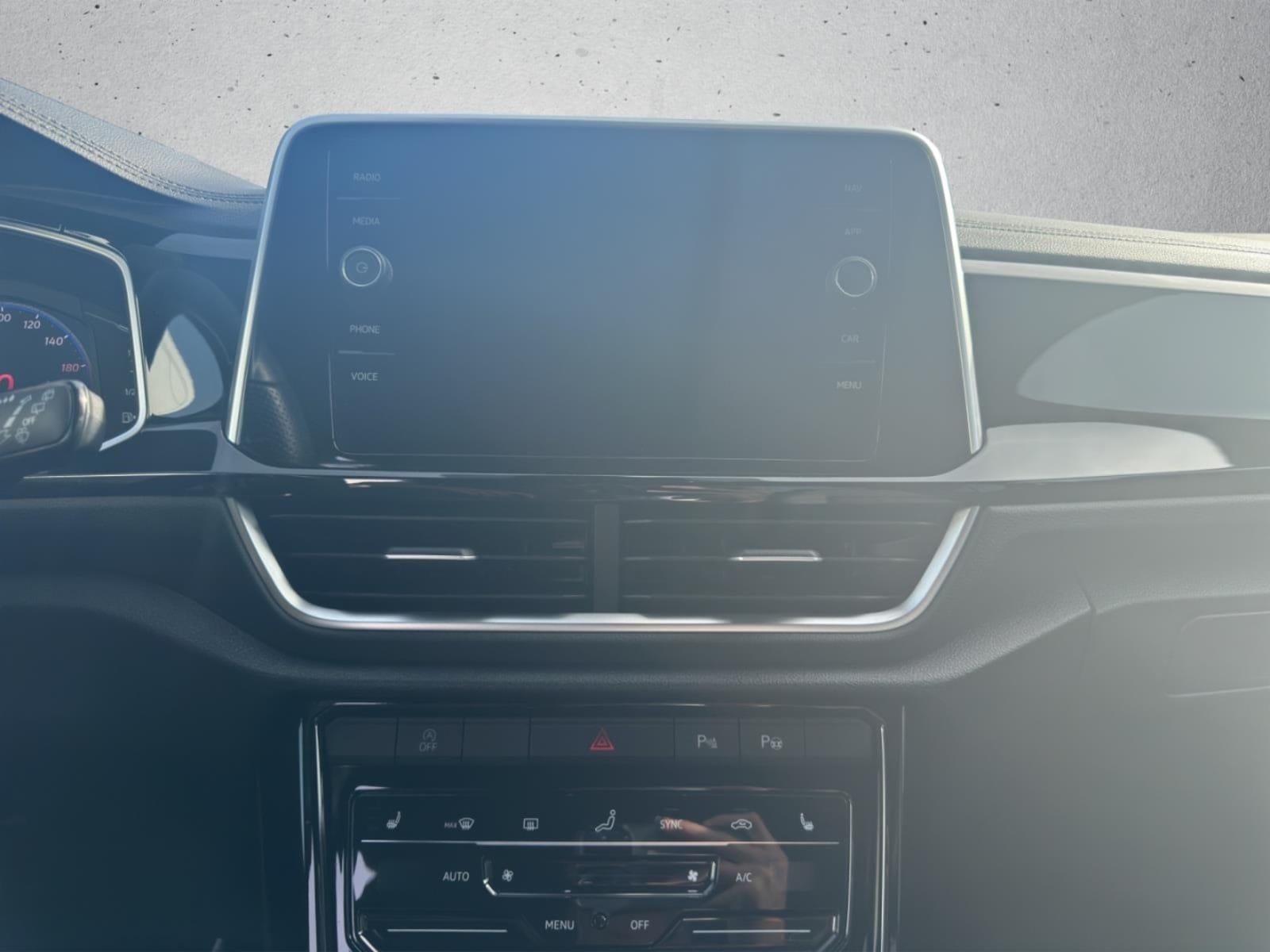 Volkswagen T-Roc – Bild 13