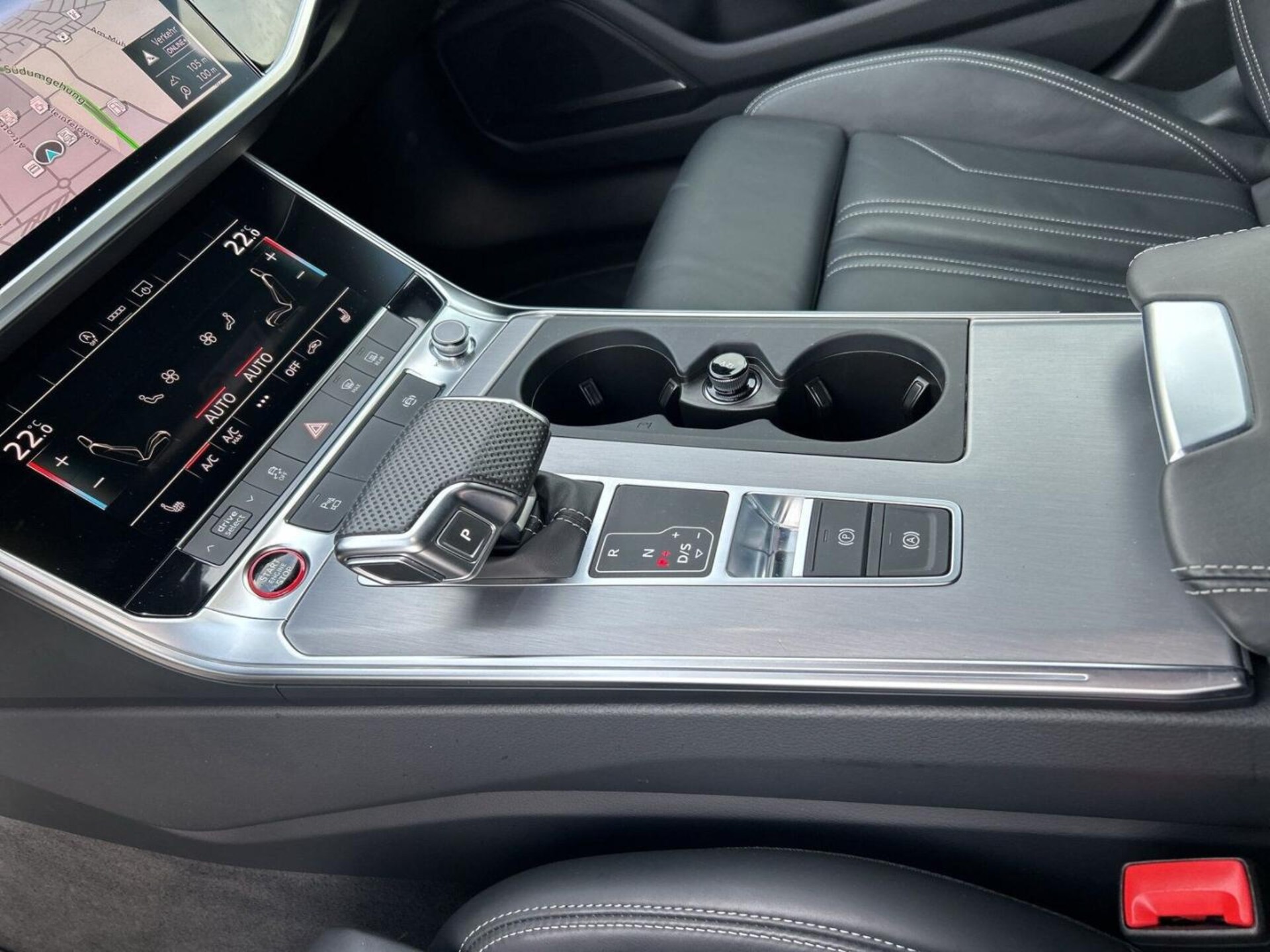 Audi S6 Avant