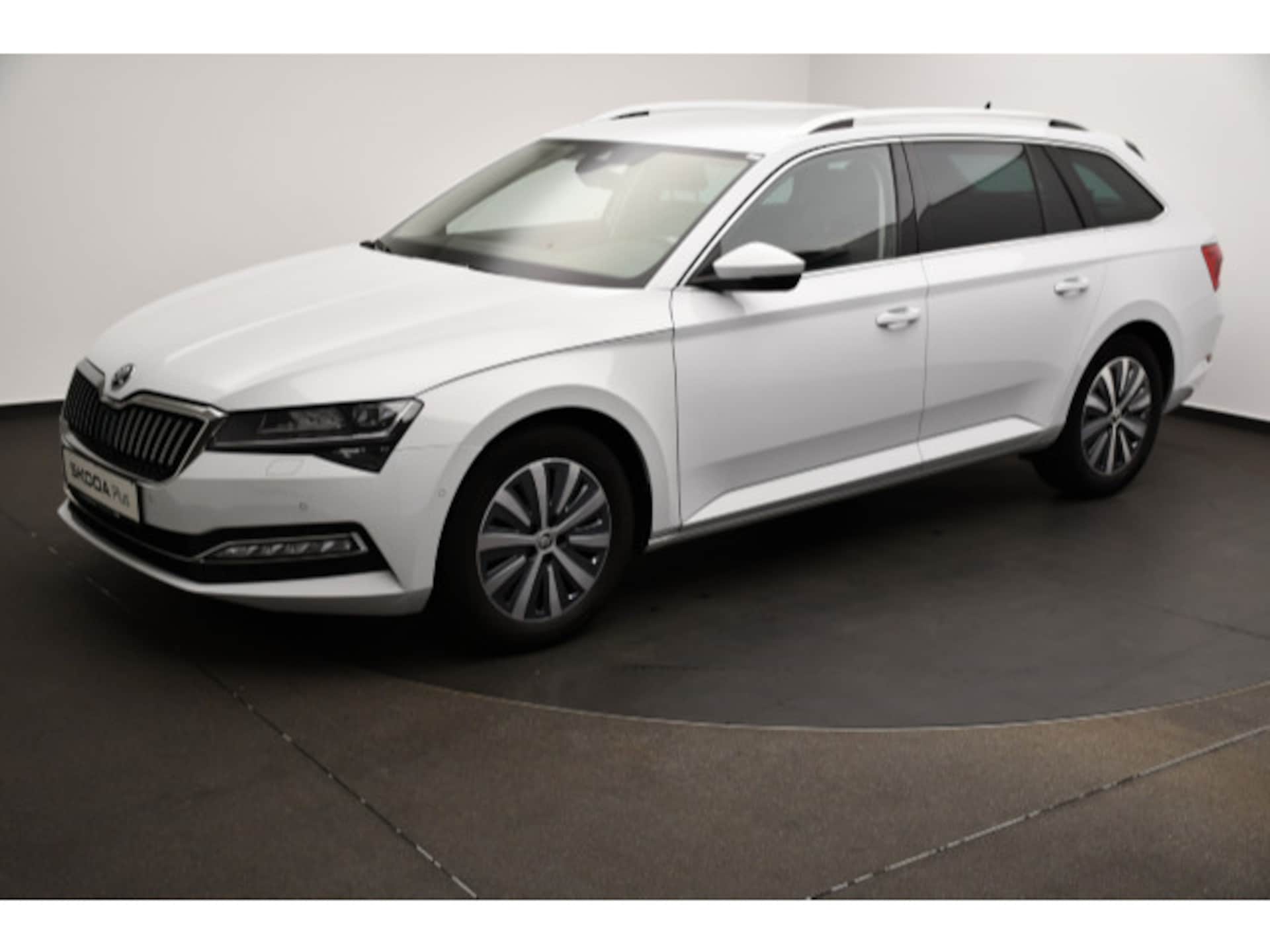 Skoda Superb Combi Style