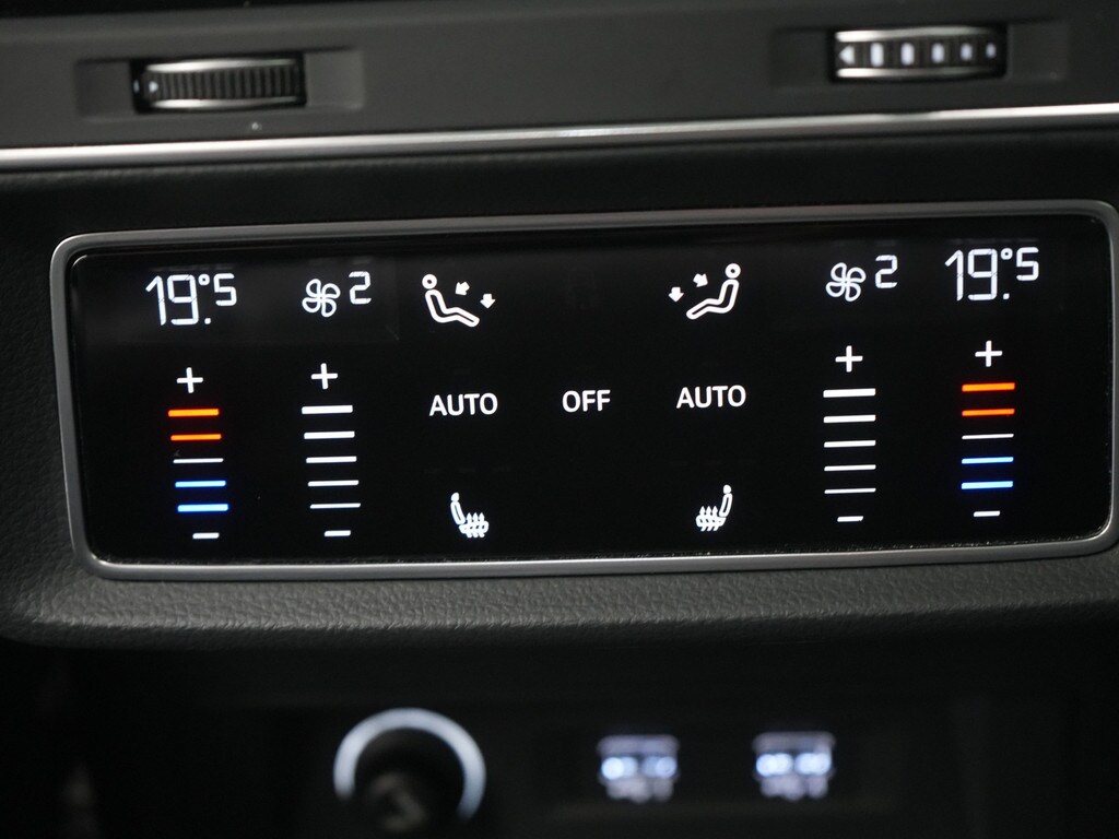 Image about Audi SQ8 TDI quattro tiptronic