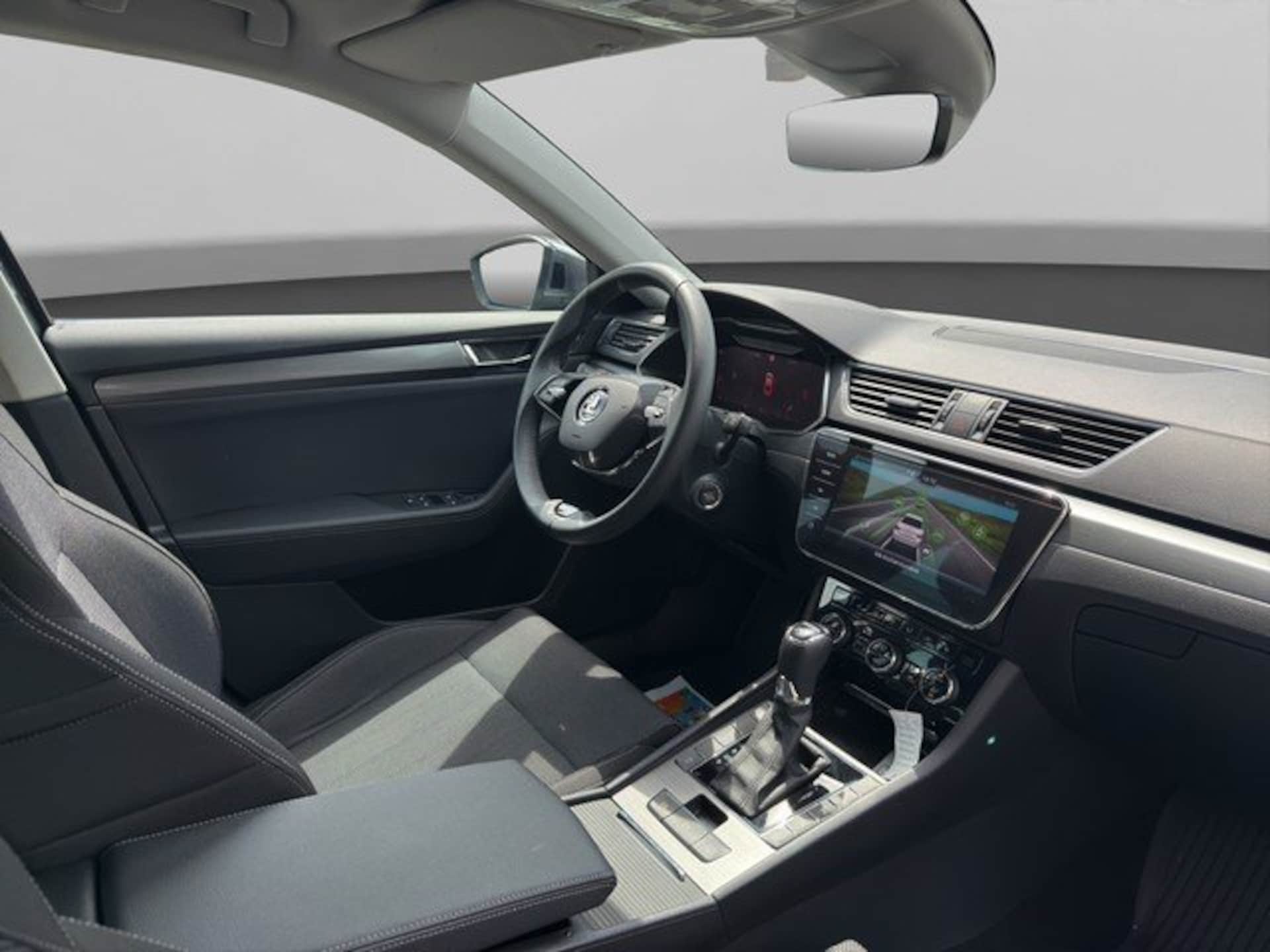 Skoda Superb Style