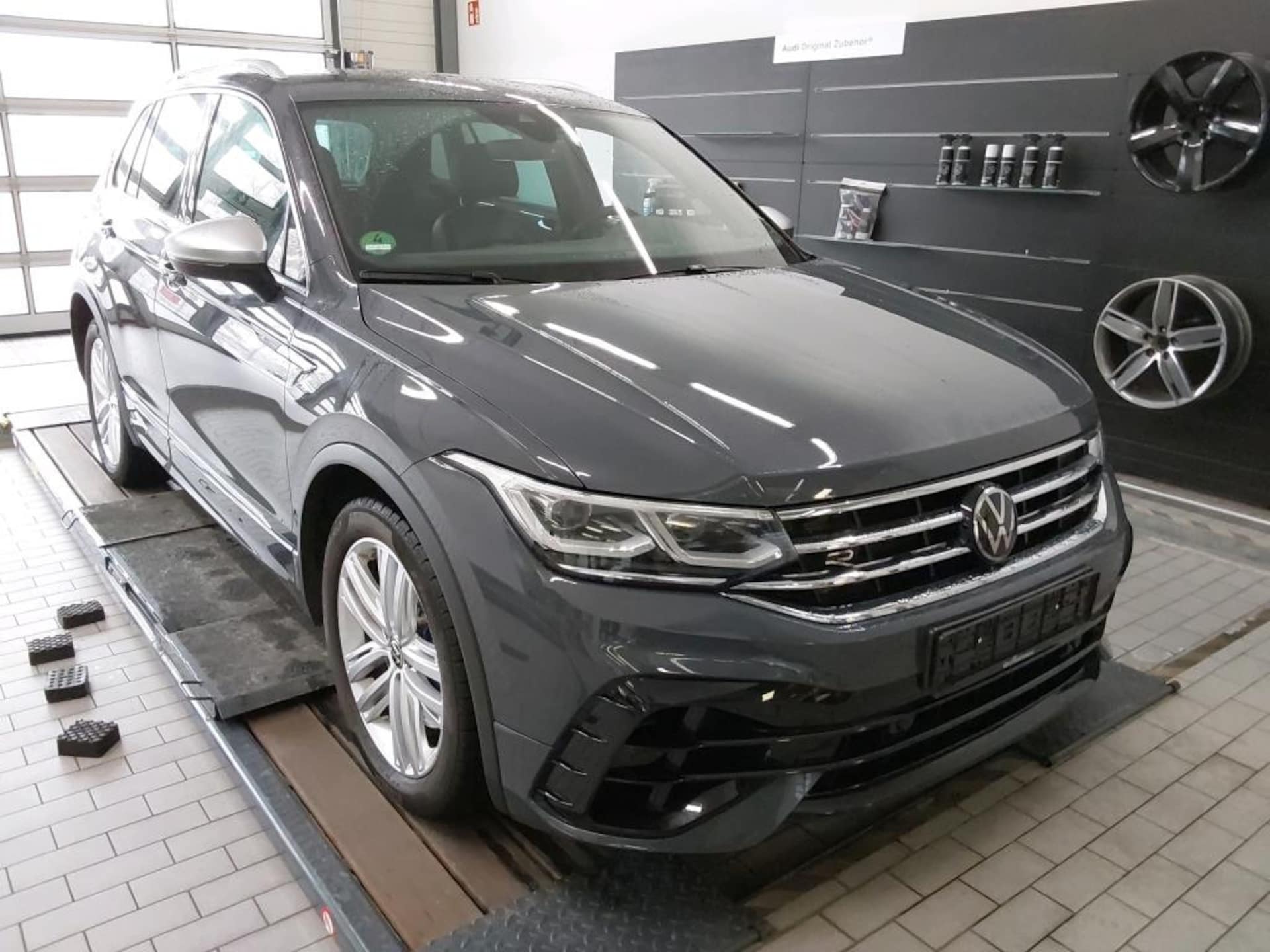 Volkswagen Tiguan R