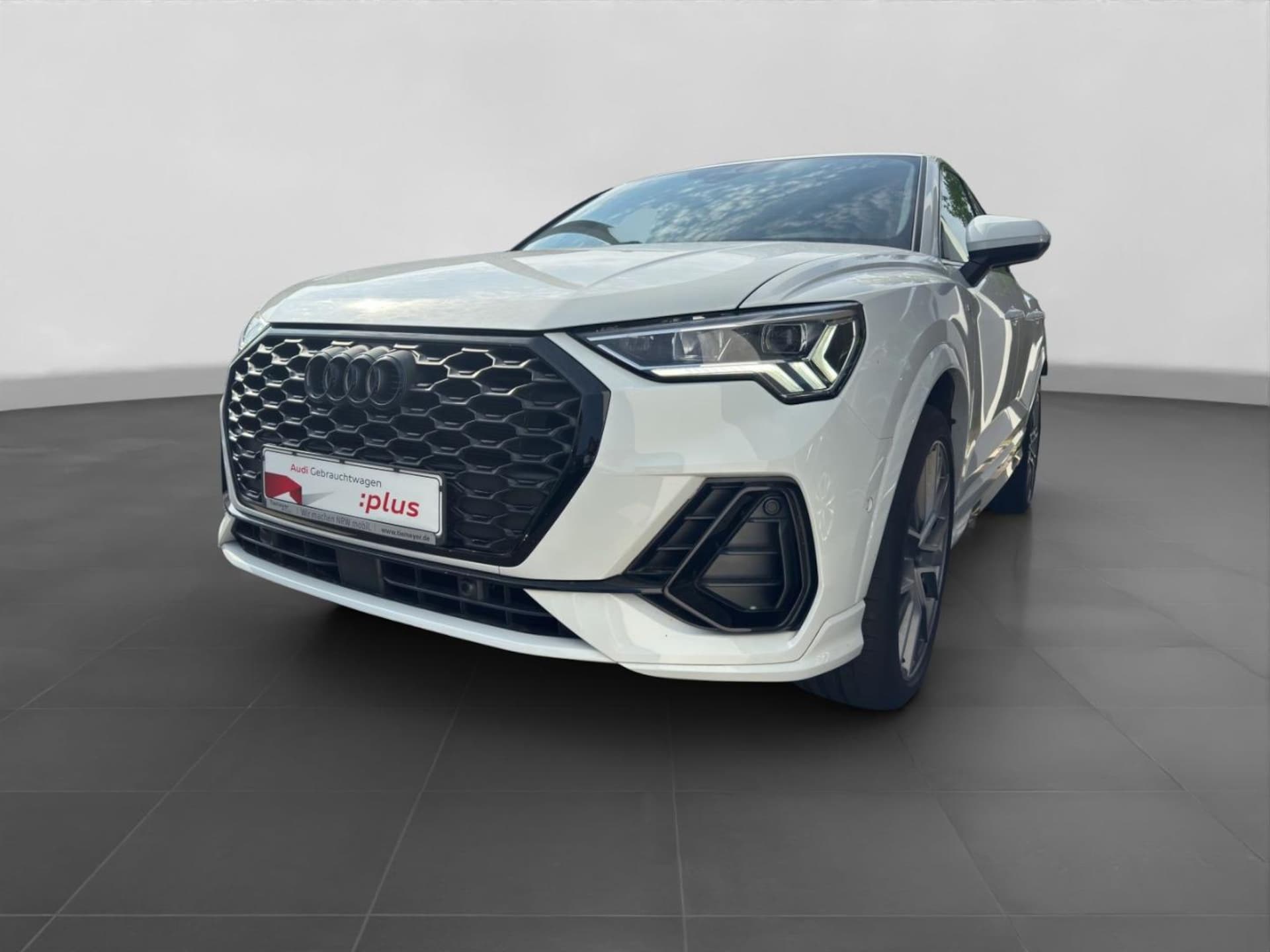 Audi Q3 Sportback S line