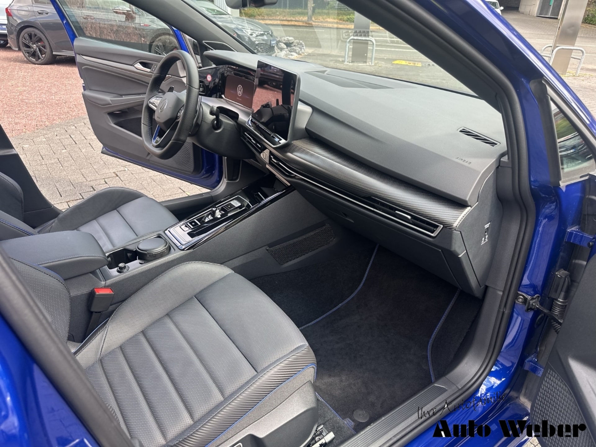 Volkswagen Golf Variant R