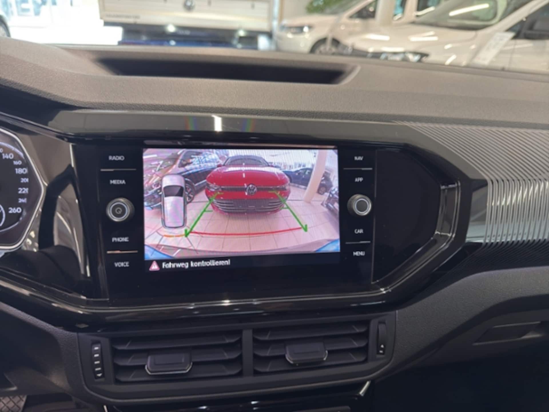 Volkswagen T-Cross Style