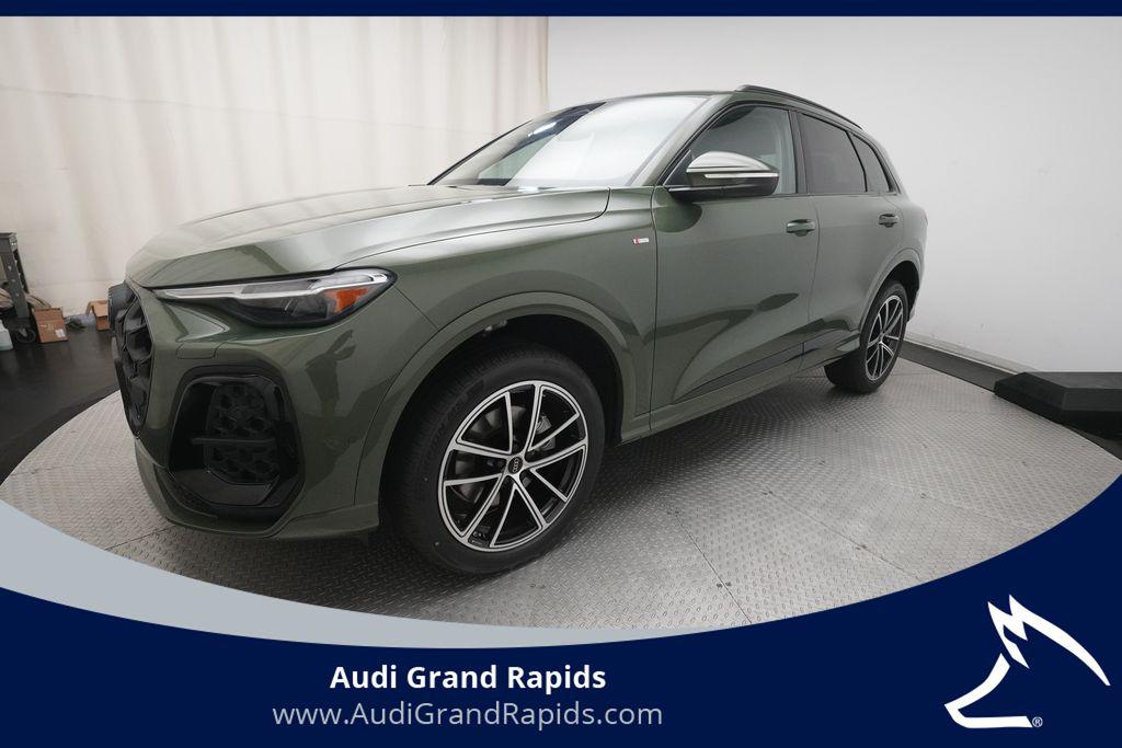 2026 Audi Q5 Premium Plus quattro's photo