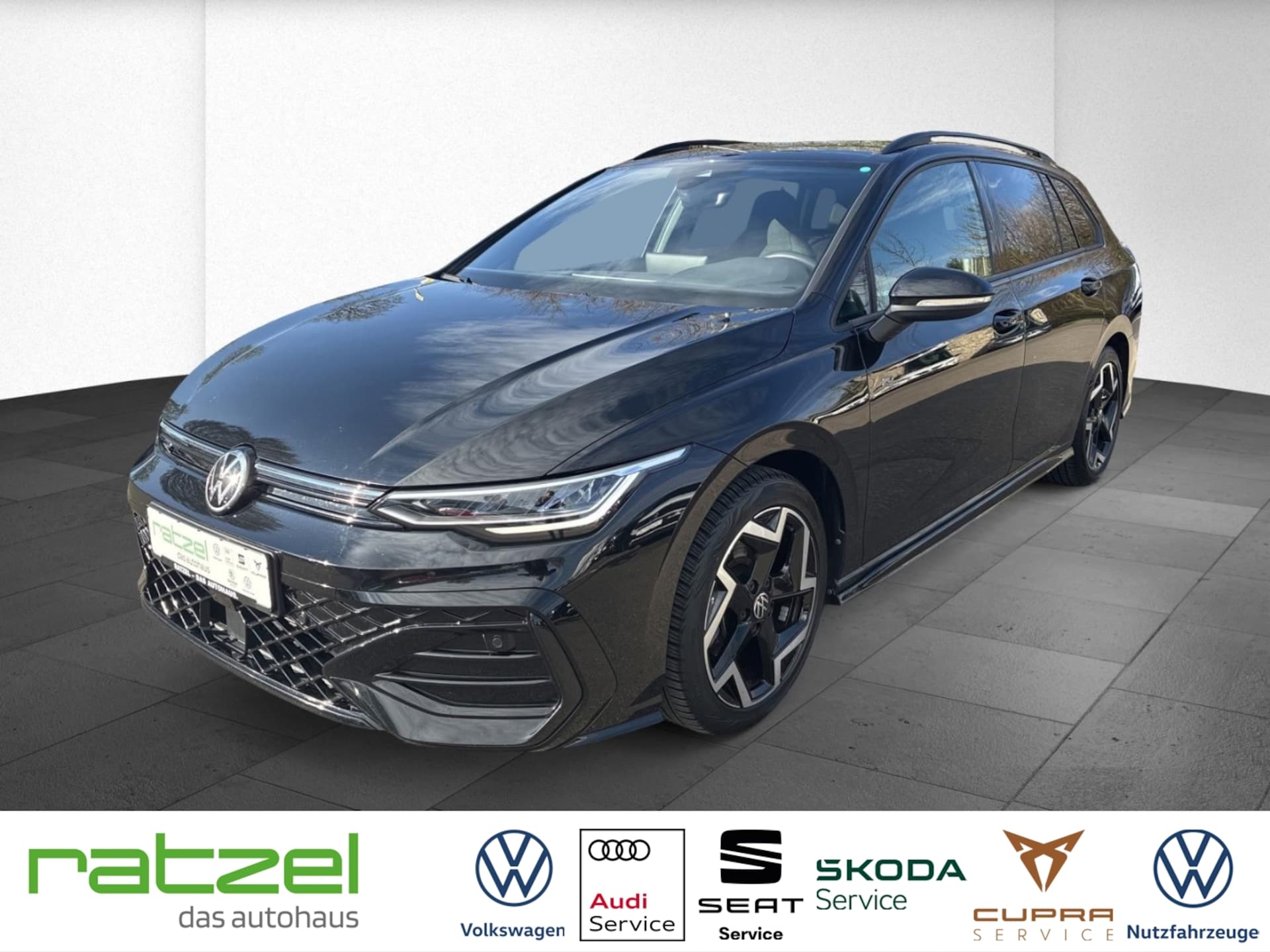 Volkswagen Golf Variant R-Line
