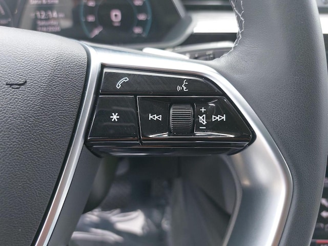 2024 Audi Q8 e-tron Premium - Photo 18