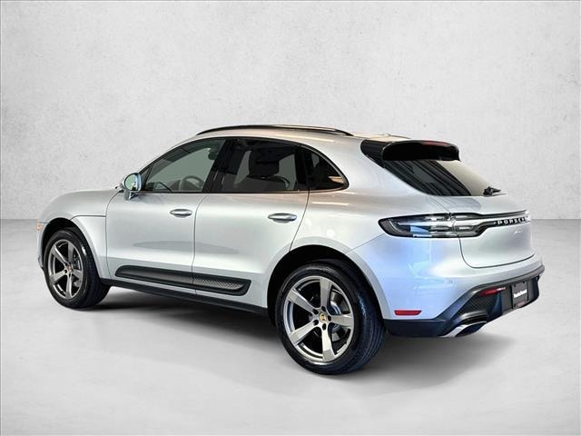 2025 Porsche Macan